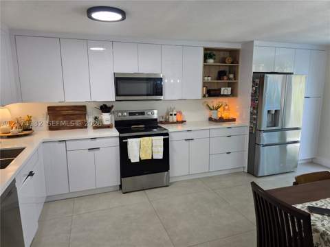 16011 SW 87th Ter, Miami FL - photo 12 of 22