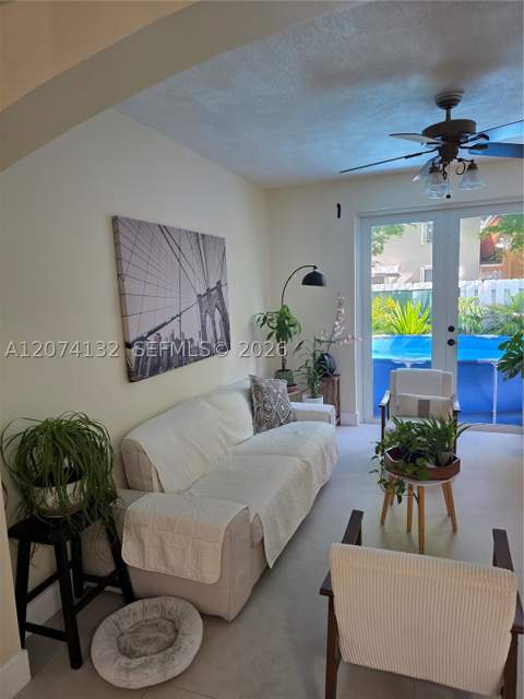 16011 SW 87th Ter, Miami FL - photo 6 of 22