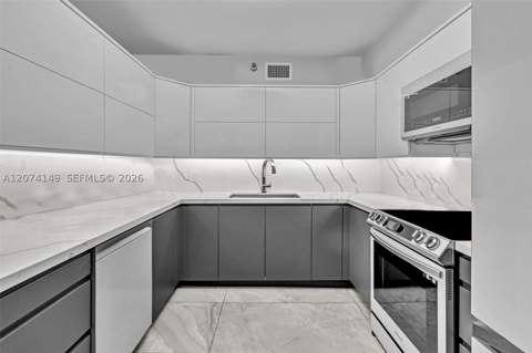 3530 Mystic Pointe Dr 411, Aventura FL - photo 10 of 39