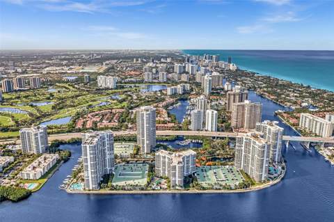 3530 Mystic Pointe Dr 411, Aventura FL - photo 7 of 39