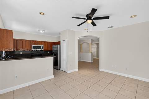 14946 SW 9th Way, Miami FL - photo 13 of 52