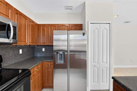 14946 SW 9th Way, Miami FL - photo 16 of 52