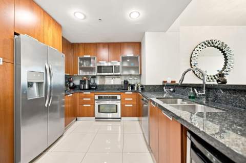 7901 Hispanola Avenue 1008, North Bay Village FL - photo 10 of 35
