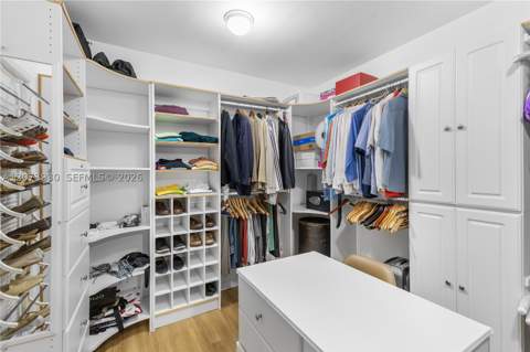1581 Brickell Ave 1105, Miami FL - photo 23 of 54