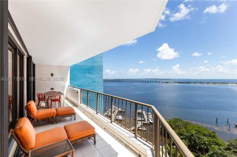 1581 Brickell Ave 1105, Miami FL - photo 7 of 54