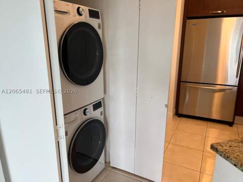 20000 E Country Club Dr 612, Aventura FL - photo 10 of 32