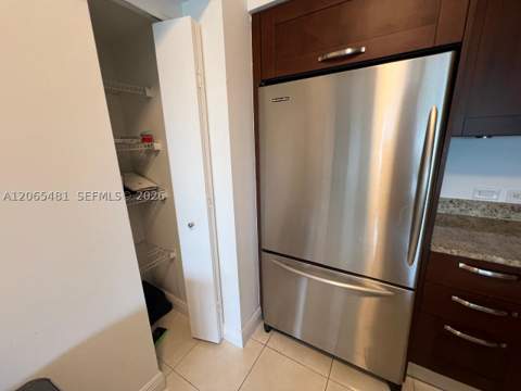 20000 E Country Club Dr 612, Aventura FL - photo 11 of 32