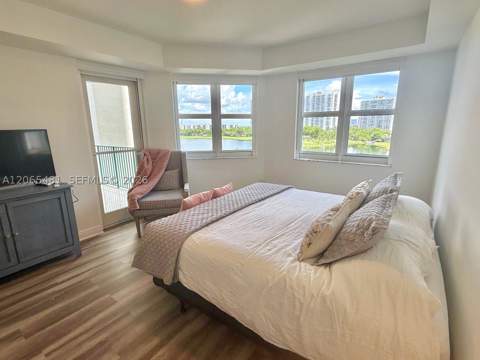 20000 E Country Club Dr 612, Aventura FL - photo 15 of 32