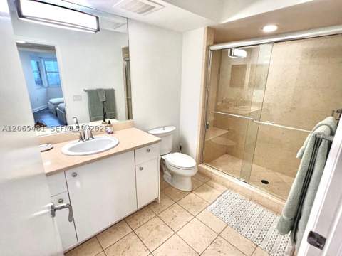 20000 E Country Club Dr 612, Aventura FL - photo 22 of 32