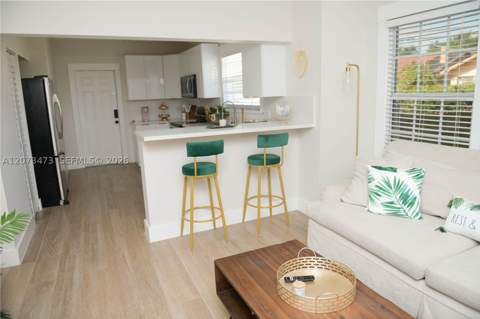 1274 SW 5th St, Miami FL - photo 6 of 30
