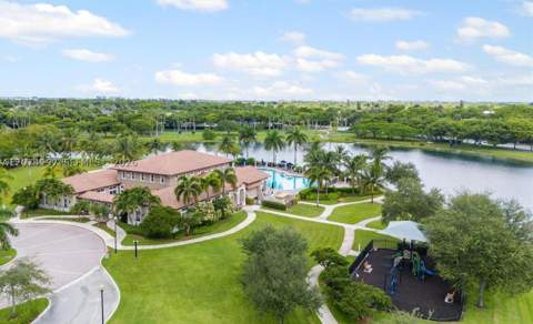22621 SW 88th Pl 106-8, Cutler Bay FL - photo 6 of 25
