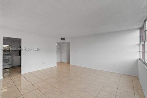 1301 NE Miami Gardens Dr 1025W, Miami FL - photo 11 of 29