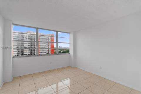1301 NE Miami Gardens Dr 1025W, Miami FL - photo 21 of 29