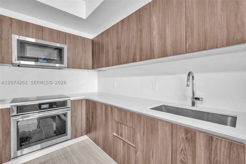1 bedroom Condominium at 2960 NE 207th St 1102, Aventura Parksquare Resid, Aventura — photo 4