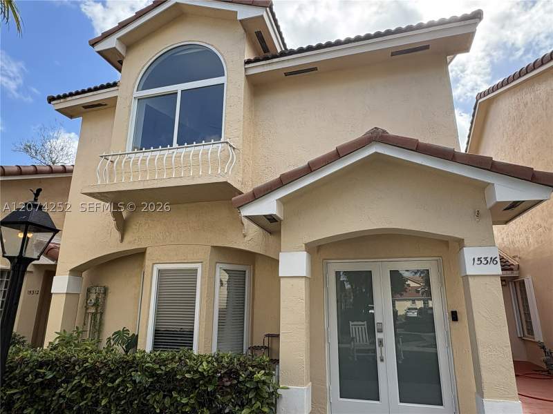 3 bedroom SingleFamilyResidence at 15316 SW 111th St, Jasmine At The Hammocks 1, Miami — photo 2