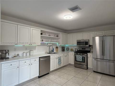 15316 SW 111th St, Miami FL - photo 7 of 41