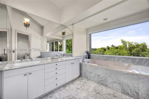 5996 Paradise Point Dr, Palmetto Bay FL - photo 16 of 33