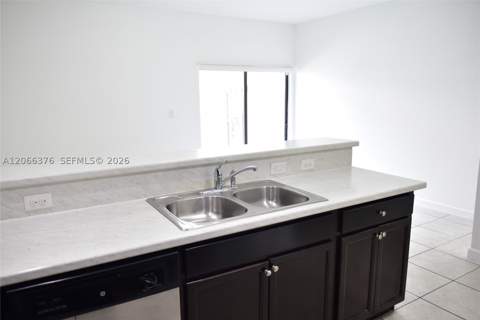 3209 SE 5th St, Homestead FL - photo 9 of 35
