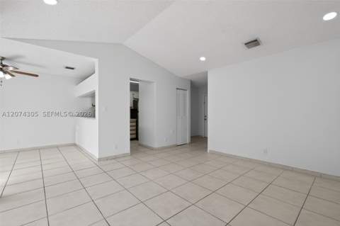 13856 SW 93rd Ln 13856, Miami FL - photo 8 of 37