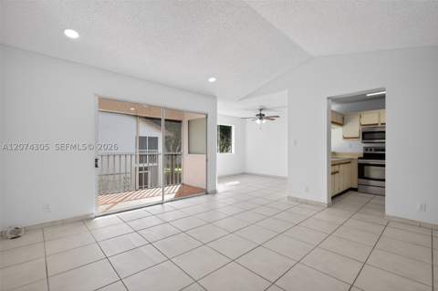 13856 SW 93rd Ln 13856, Miami FL - photo 9 of 37