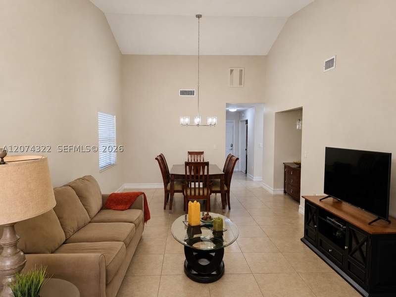 3 bedroom Townhouse at 10240 SW 137th Ct, Valencia Townhomes, Miami — photo 5