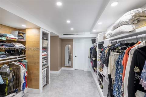 2903 N Miami Beach Blvd 1003, North Miami Beach FL - photo 9 of 36