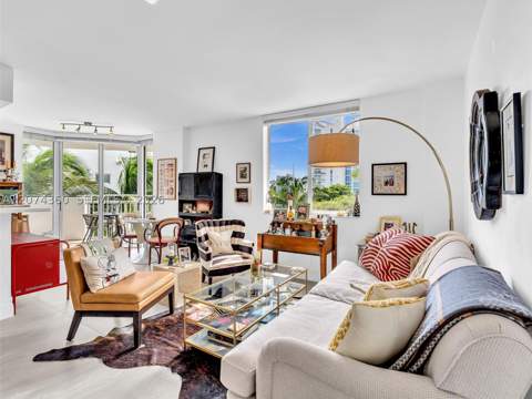1621 Bay Rd 408, Miami Beach FL - photo 11 of 42