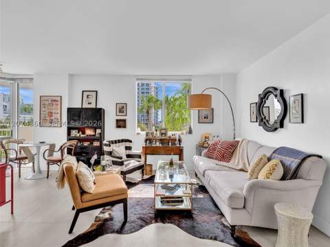 1621 Bay Rd 408, Miami Beach FL - photo 12 of 42