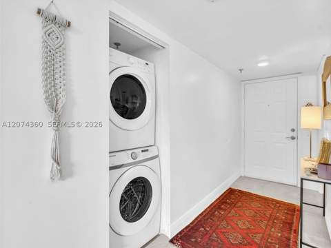 1621 Bay Rd 408, Miami Beach FL - photo 16 of 42