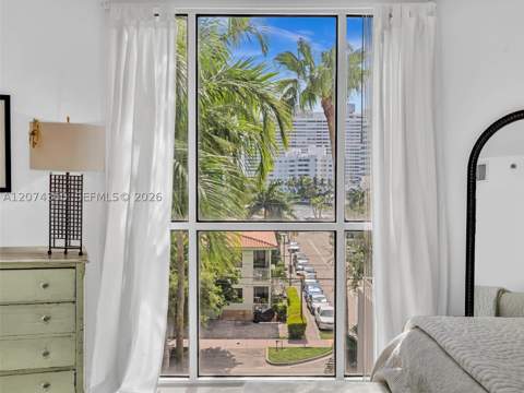 1621 Bay Rd 408, Miami Beach FL - photo 17 of 42