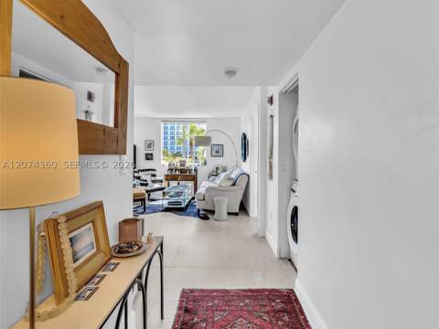 1621 Bay Rd 408, Miami Beach FL - photo 8 of 42
