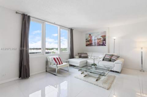 2301 collins ave 931, Miami Beach FL - photo 12 of 34