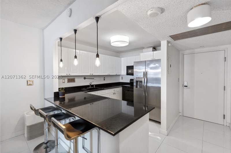 0 bedroom Condominium at 2301 collins ave 931, Roney Palace Condo, Miami Beach — photo 3