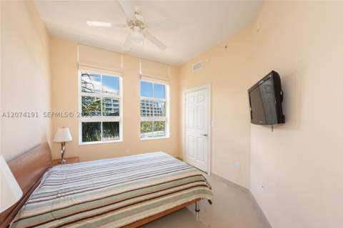 3001 NE 185th St 417, Aventura FL - photo 21 of 30