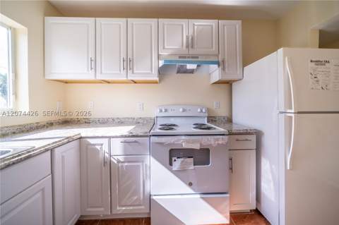 414 NW 84th Ter 414, Miami FL - photo 9 of 30