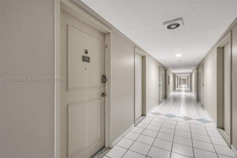 465 Ocean Dr 512, Miami Beach FL - photo 16 of 52