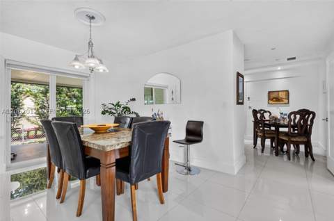 17200 NE 15th Ave, North Miami Beach FL - photo 10 of 44
