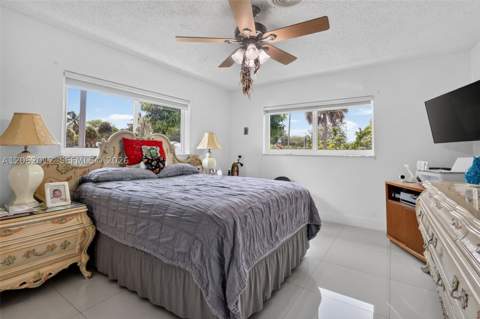17200 NE 15th Ave, North Miami Beach FL - photo 21 of 44