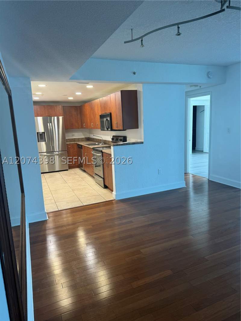 2 bedroom Condominium at 7501 E Treasure Dr 6K, Treasures On The Bay II C, North Bay Village — photo 4