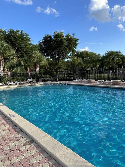 14359 Kendale Lakes Cir, Miami FL - photo 11 of 18