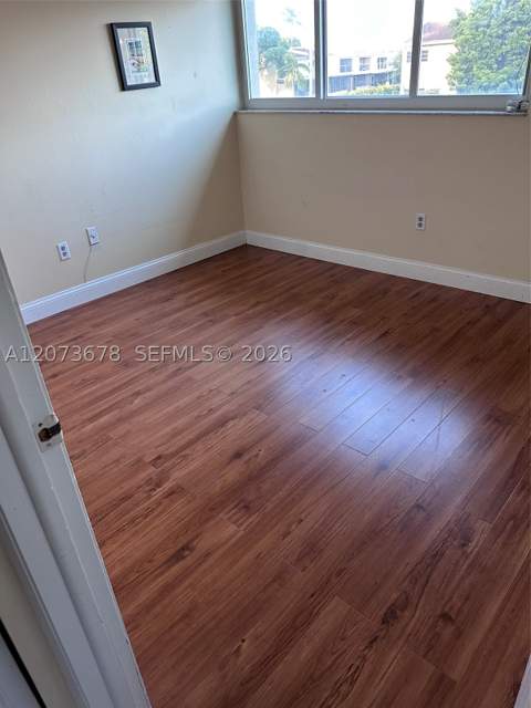 14359 Kendale Lakes Cir, Miami FL - photo 13 of 18