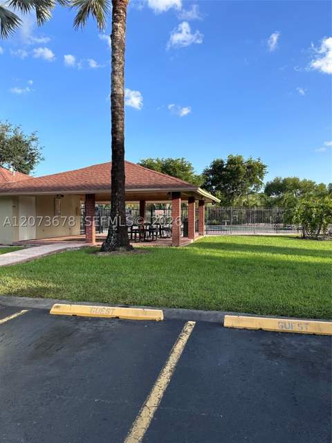 14359 Kendale Lakes Cir, Miami FL - photo 9 of 18