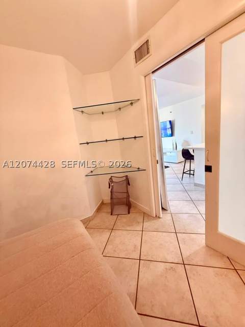 19701 E Country Club Dr 5605, Aventura FL - photo 24 of 37
