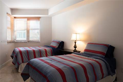 20000 E Country Club Dr 307, Aventura FL - photo 7 of 16