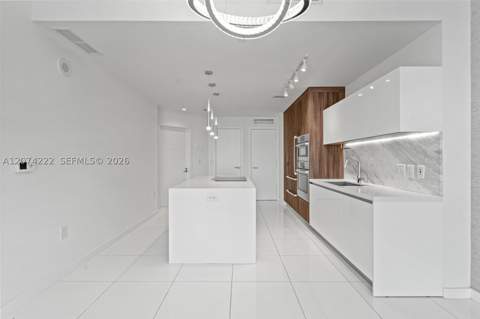 851 NE 1st Ave 1506, Miami FL - photo 10 of 45