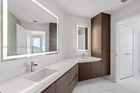 851 NE 1st Ave 1506, Miami FL - photo 23 of 45