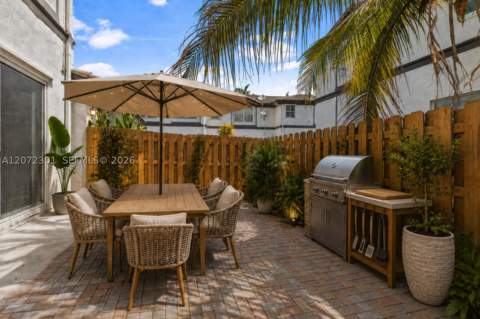 7809 NW 114th Path, Doral FL - photo 13 of 37
