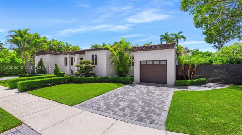 3 bedroom SingleFamilyResidence at 3210 SW 19th Ter, Coral Gate Sec B, Miami — photo 4