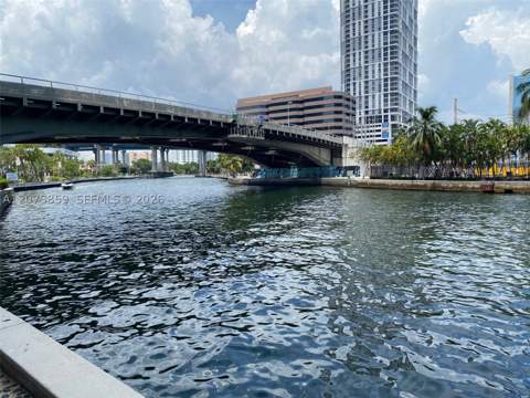 185 SW 7th St 1607, Miami FL - photo 8 of 11