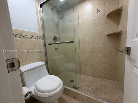 423 NE 210th Cir Ter 104-25, Miami FL - photo 12 of 15